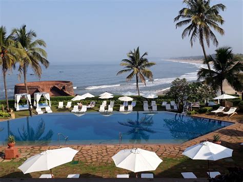 taj holiday village candolim